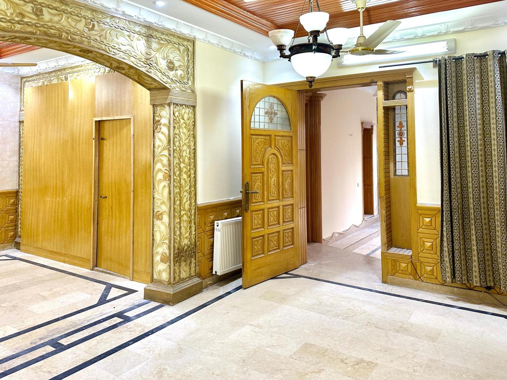The Royal Regency Guest House 이슬라마바드 외부 사진